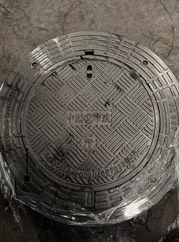 云梦球墨铸铁防沉降井盖展示